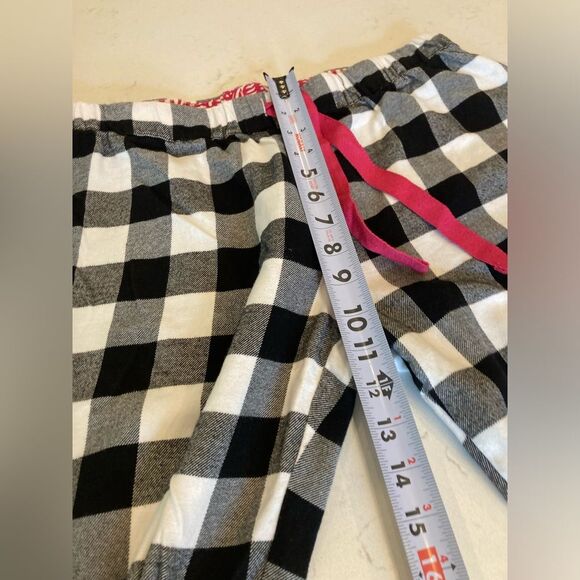 World Market 100% Cotton Flannel Buffalo Plaid Reversible Roll Up Lounge Pants - Picture 5 of 10